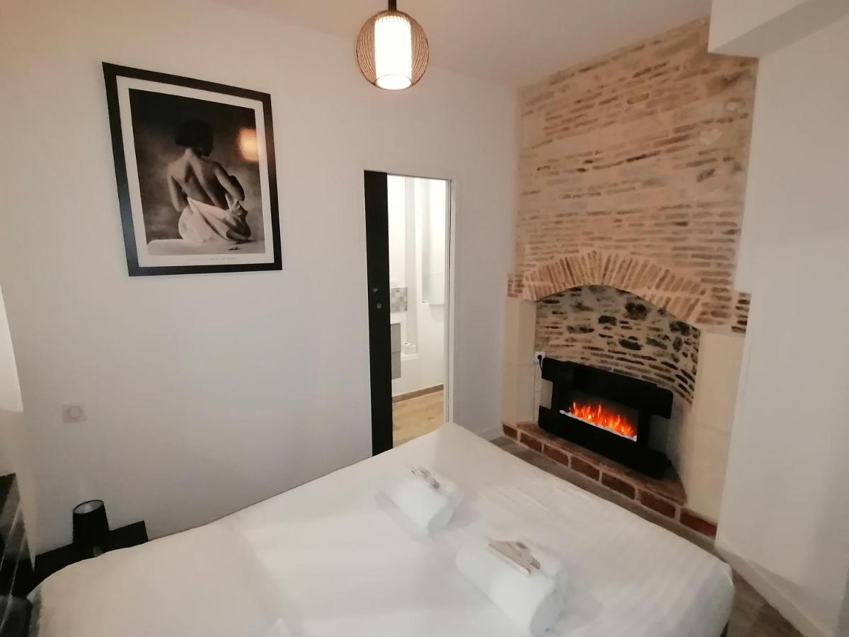 Apartament Le Vieux Laval Laval  Zewnętrze zdjęcie