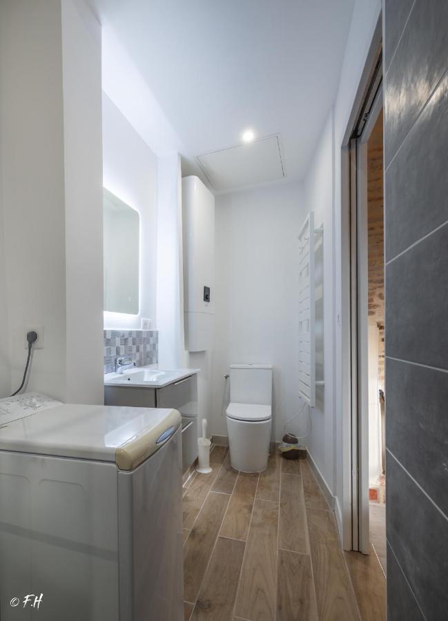 Apartament Le Vieux Laval Laval  Zewnętrze zdjęcie