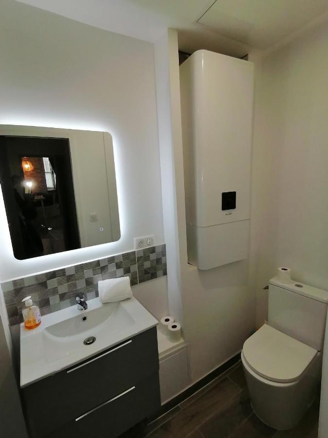 Apartament Le Vieux Laval Laval  Zewnętrze zdjęcie