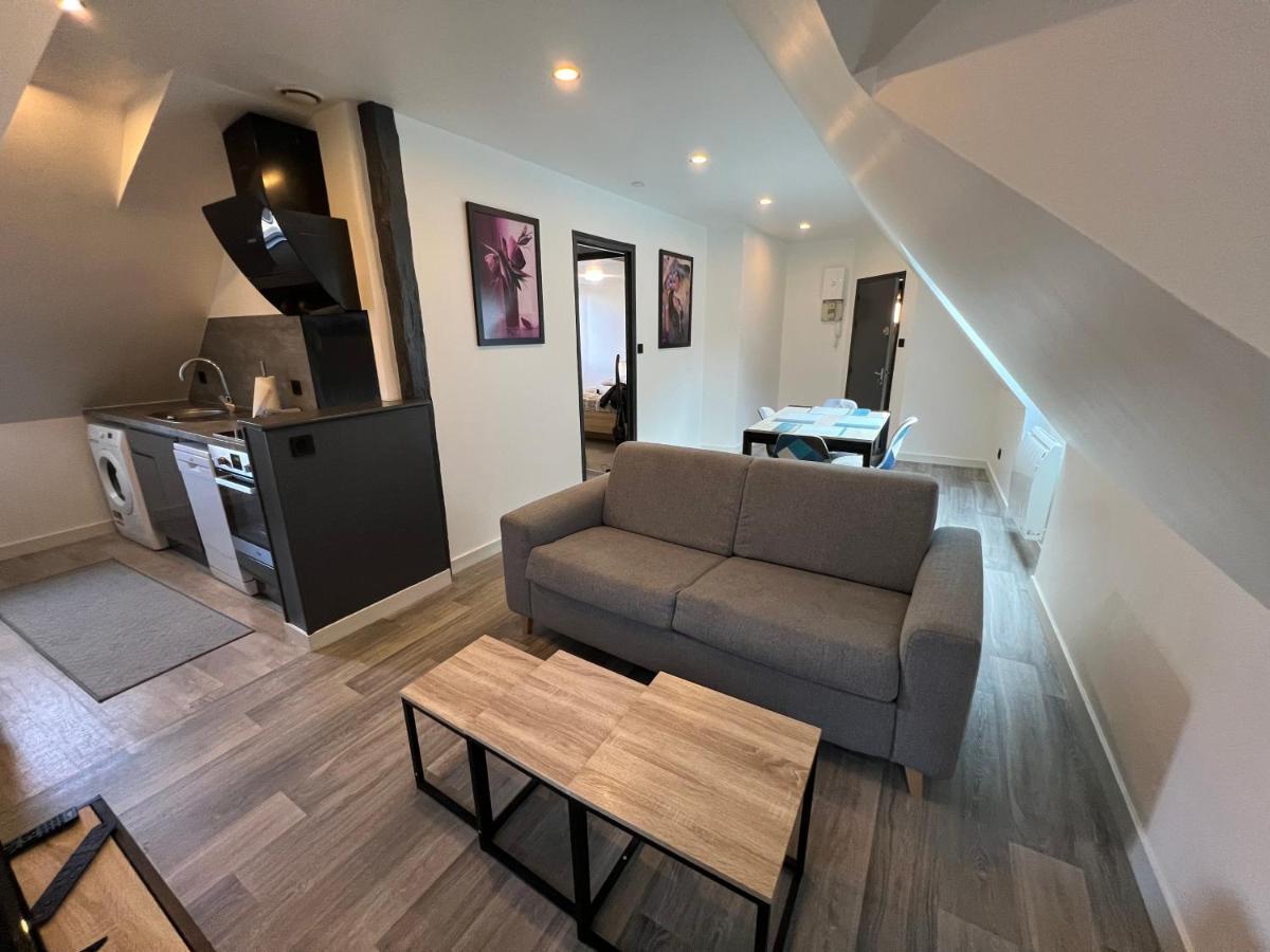 Apartament Le Vieux Laval Laval  Zewnętrze zdjęcie