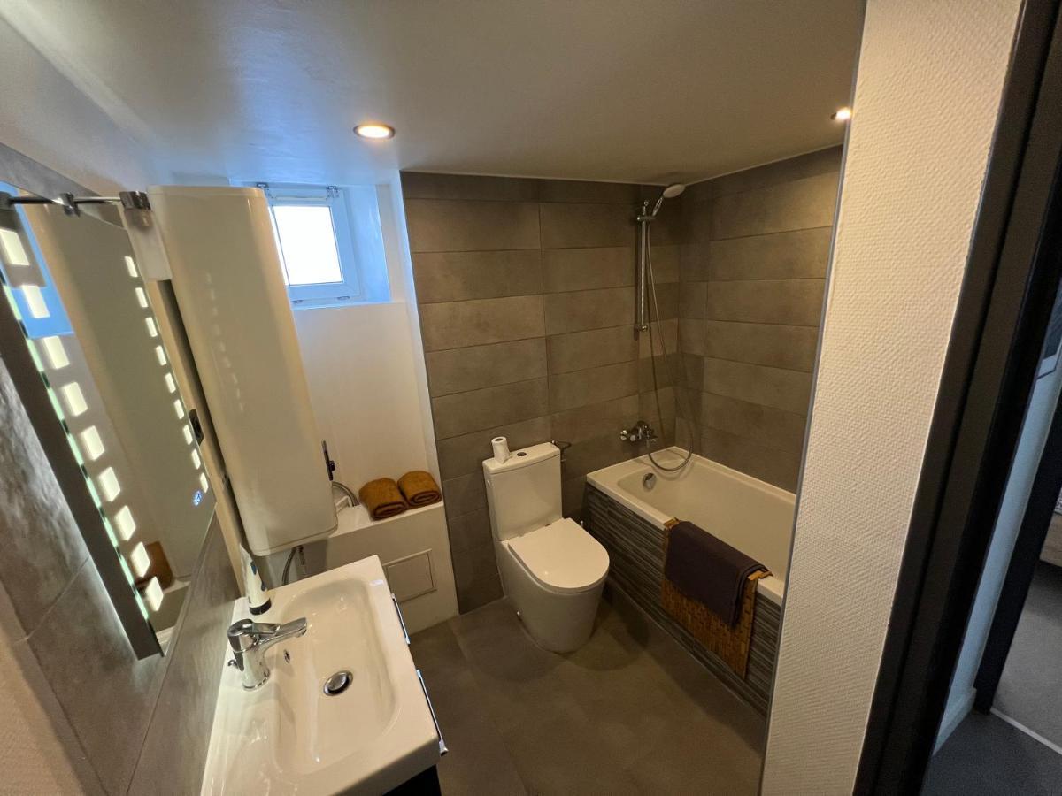 Apartament Le Vieux Laval Laval  Zewnętrze zdjęcie